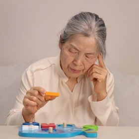 Bệnh Alzheimer giai đoạn đầu: Nhận biết và xử lý sớm