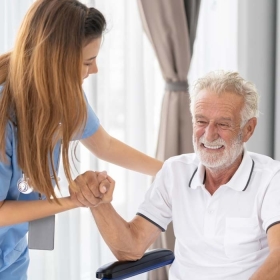 Kế hoạch chăm sóc bệnh nhân Alzheimer tại nhà hiệu quả